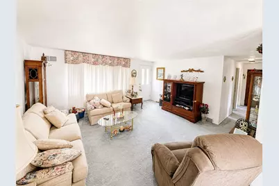 124 Tanglewood Dr, Middlesex Township, PA 16059 - Photo 9