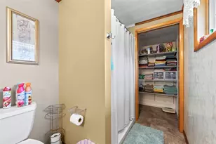 210 Brown St, Brownsville, PA 15417 - Photo 15