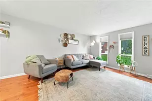 454 Rosanne Dr, Pittsburgh, PA 15147 - Photo 3