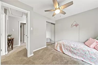 454 Rosanne Dr, Pittsburgh, PA 15147 - Photo 11