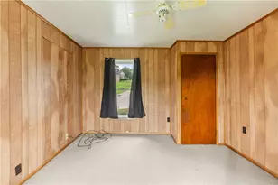 698 Grove Ave, Canton Township, PA 15301 - Photo 27