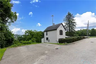698 Grove Ave, Canton Township, PA 15301 - Photo 3