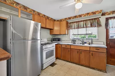 105 Flicker Dr, Kennedy Township, PA 15136 - Photo 9