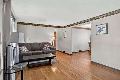 105 Flicker Dr, Kennedy Township, PA 15136 - Photo 5