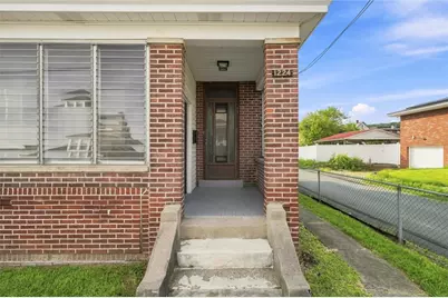 1224 Holmes St, McKees Rocks, PA 15136 - Photo 5