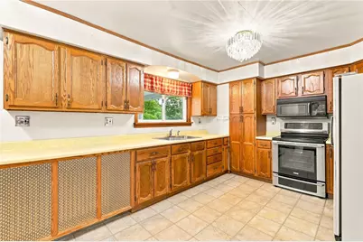 488 Bloom Rd, Quemahoning Township, PA 15936 - Photo 15
