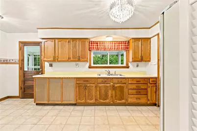 488 Bloom Rd, Quemahoning Township, PA 15936 - Photo 11