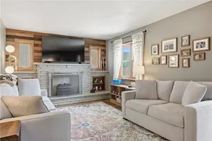 210 N Haft St, Houston, PA 15342 - Photo 9