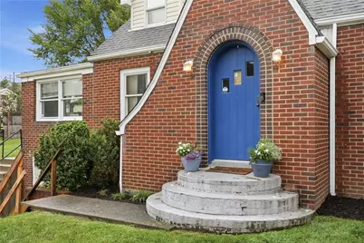 210 N Haft St, Houston, PA 15342 - Photo 5