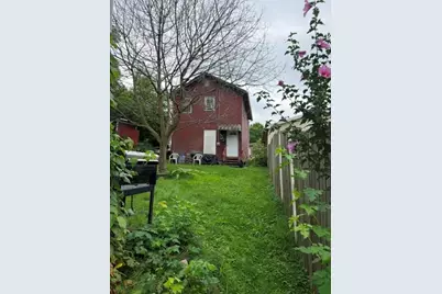 844 Franklin Ave, New Castle, PA 16101 - Photo 1