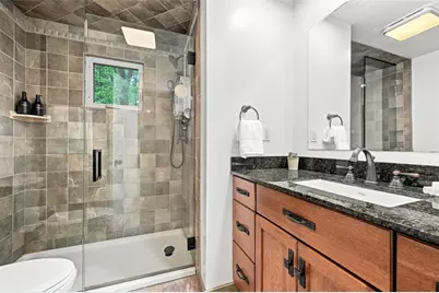 1557 Kuhlview Drive, Pittsburgh, PA 15237 - Photo 25