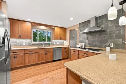 1557 Kuhlview Drive, Pittsburgh, PA 15237 - Photo 5