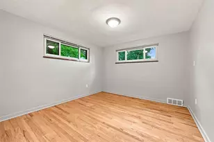 1557 Kuhlview Dr, Pittsburgh, PA 15237 - Photo 23