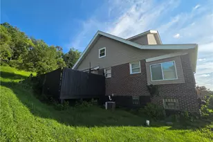 634 Friday Rd, Pittsburgh, PA 15209 - Photo 7