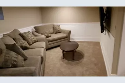 634 Friday Rd, Pittsburgh, PA 15209 - Photo 17