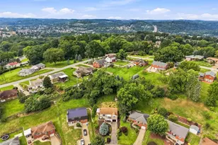 13 Cypress Dr, Carnegie, PA 15106 - Photo 37