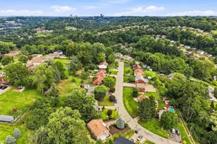 13 Cypress Dr, Carnegie, PA 15106 - Photo 35