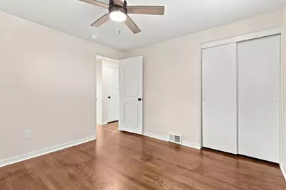 13 Cypress Dr, Carnegie, PA 15106 - Photo 19