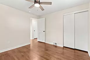 13 Cypress Dr, Carnegie, PA 15106 - Photo 19