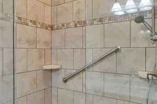 9731 Harmony Dr, Pittsburgh, PA 15237 - Photo 11