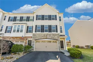 209 Eagle Dr, Cranberry Township, PA 16066 - Photo 1