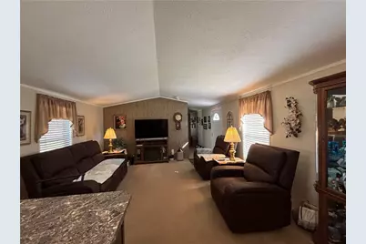 146 Cardinal Dr, Hempfield Township, PA 15644 - Photo 7