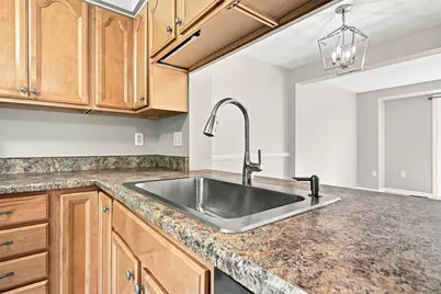 902 Lynwood, Cranberry Township, PA 16066 - Photo 9