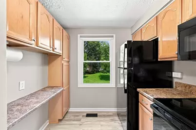 902 Lynwood, Cranberry Township, PA 16066 - Photo 11