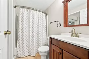 902 Lynwood, Cranberry Township, PA 16066 - Photo 21