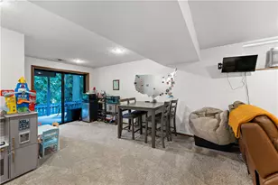 5162 Lantern Hill Dr, Pittsburgh, PA 15236 - Photo 25