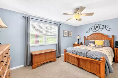 1909 Michren Cir, South Park, PA 15129 - Photo 9