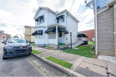 224 Irving Ave, Latrobe, PA 15650 - Photo 1