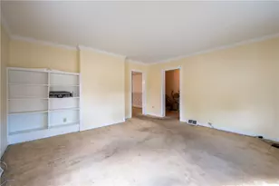 224 Irving Ave, Latrobe, PA 15650 - Photo 3