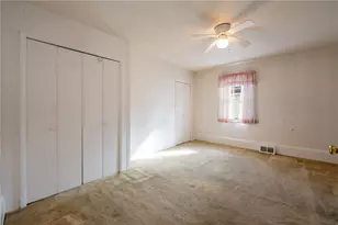 224 Irving Ave, Latrobe, PA 15650 - Photo 13