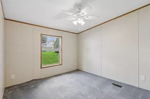 802 Elk Dr, Cranberry Township, PA 16066 - Photo 15