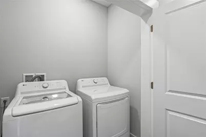1607 Grandview Avenue, Pittsburgh, PA 15211 - Photo 41
