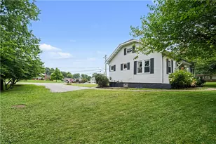 481 Cecil-Henderson Rd, Cecil, PA 15321 - Photo 25