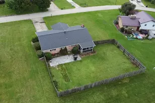 302 Virginia Cir, South Union Township, PA 15401 - Photo 3