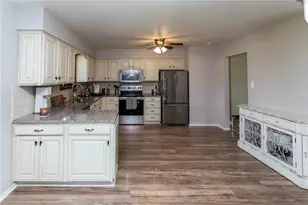 302 Virginia Cir, South Union Township, PA 15401 - Photo 13