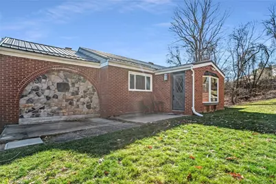 210 Linden Ave, Pittsburgh, PA 15238 - Photo 3
