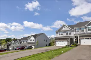 7001 Wellington Ct, Penn Twp, PA 15644 - Photo 3