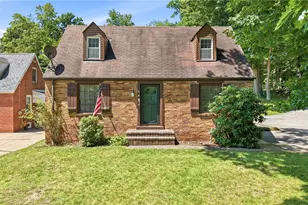 1417 Neshannock Blvd, New Castle, PA 16105 - Photo 1
