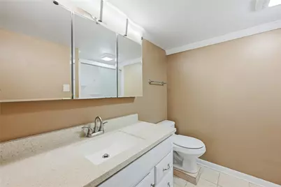1417 Neshannock Blvd, New Castle, PA 16105 - Photo 23
