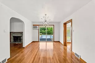 1911 McLean St, Aliquippa, PA 15001 - Photo 11