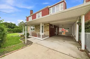 1911 McLean St, Aliquippa, PA 15001 - Photo 37
