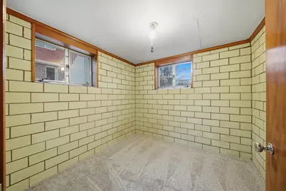 1911 McLean St, Aliquippa, PA 15001 - Photo 27