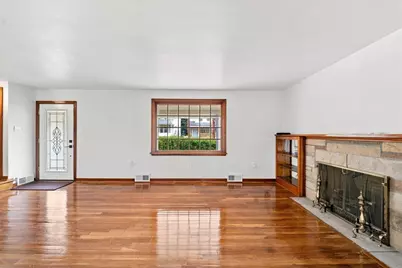 1911 McLean St, Aliquippa, PA 15001 - Photo 5