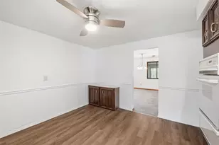4930 Gardenville Rd, Pittsburgh, PA 15236 - Photo 15