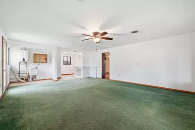 4930 Gardenville Rd, Pittsburgh, PA 15236 - Photo 17