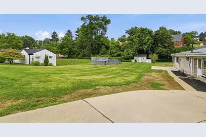 4930 Gardenville Rd, Pittsburgh, PA 15236 - Photo 39